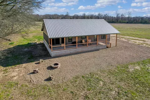 594 William Stafford Dr, De Queen, AR 71832