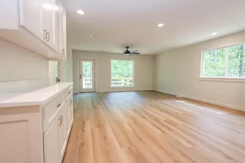 260 Hall St, Mount Ida, AR 71957 photo 9