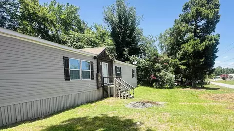 211 Perla Rd, Malvern, AR 72104 photo 2