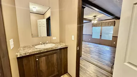 211 Perla Rd, Malvern, AR 72104 photo 5