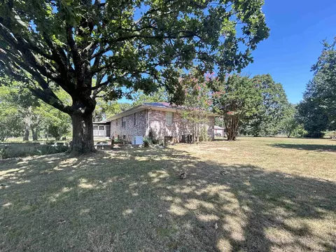 Exterior - 152 E Turkey Pen Rd, Highland, AR 72542 photo 10 of 21