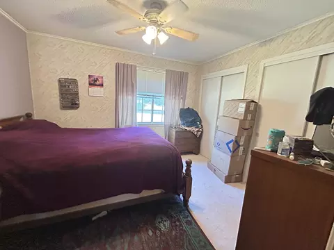 Bedroom - 152 E Turkey Pen Rd, Highland, AR 72542 photo 2 of 2