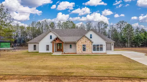 38 Ules Watson Dr, Greenbrier, AR 72058 photo 2