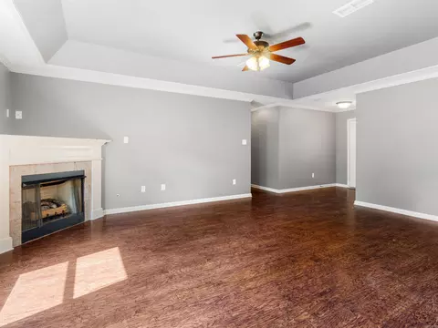 Living - 24 Pecan Ln, Cabot, AR 72023 photo 2 of 2