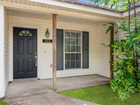 Exterior - 2016 U St, Benton, AR 72015 photo 4 of 5