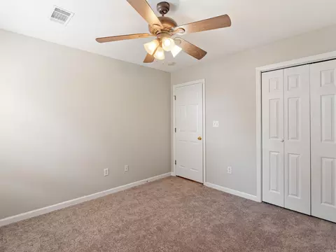Bedroom - 2016 U St, Benton, AR 72015 photo 4 of 6
