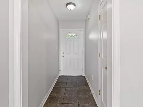 Entry Way - 2016 U St, Benton, AR 72015 photo 1 of 1