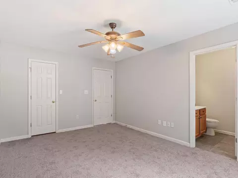Bedroom - 2016 U St, Benton, AR 72015 photo 3 of 6