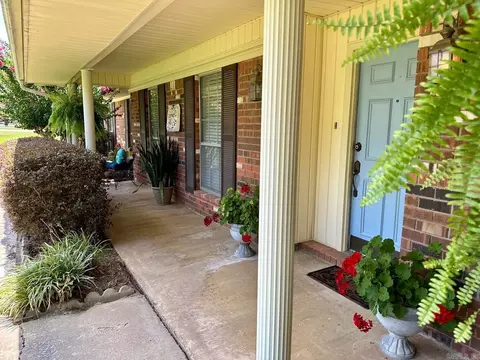 Exterior - 6807 Wilhelmina Cv, Pine Bluff, AR 71603 photo 9 of 11