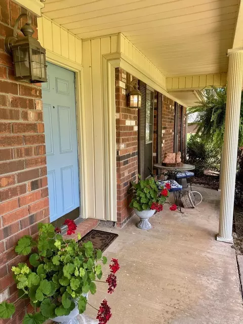 Exterior - 6807 Wilhelmina Cv, Pine Bluff, AR 71603 photo 10 of 11