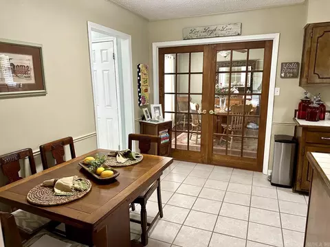 Dining - 6807 Wilhelmina Cv, Pine Bluff, AR 71603 photo 1 of 2