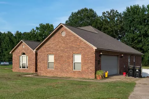 135 Red Bud Ln, Ward, AR 72176 photo 1