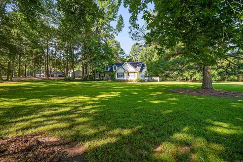 Exterior - 22 Springwood Ct, Cabot, AR 72023 photo 4 of 19