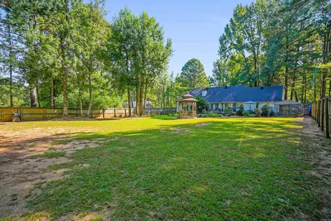 Exterior - 22 Springwood Ct, Cabot, AR 72023 photo 12 of 19