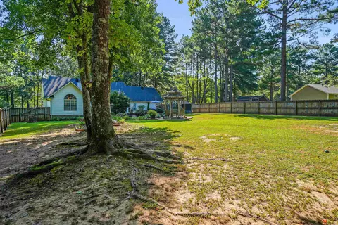 Exterior - 22 Springwood Ct, Cabot, AR 72023 photo 11 of 19