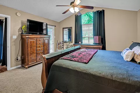 Bedroom - 22 Springwood Ct, Cabot, AR 72023 photo 2 of 3