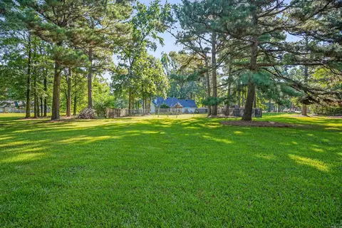 Exterior - 22 Springwood Ct, Cabot, AR 72023 photo 8 of 19