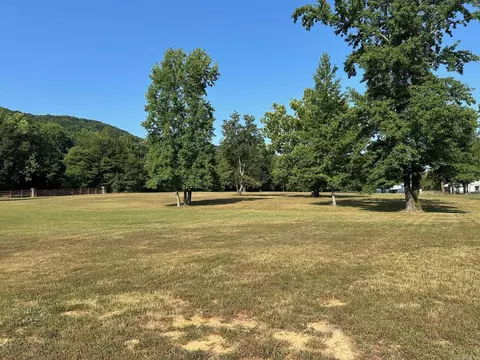 25 Rivers Edge Dr, Heber Springs, AR 72543