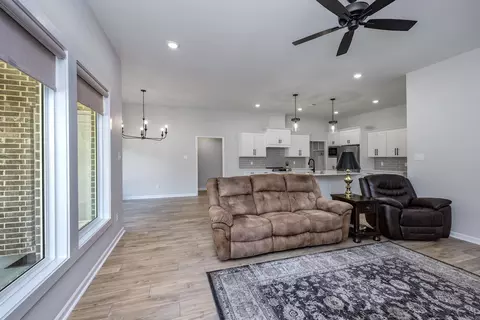 6037 Midway, Alexander, AR 72002 photo 11