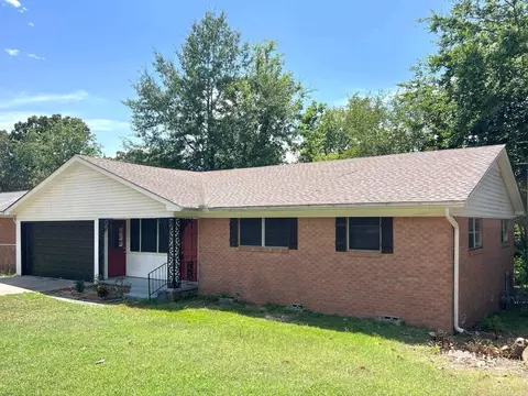 4017 Hillside Dr, North Little Rock, AR 72118