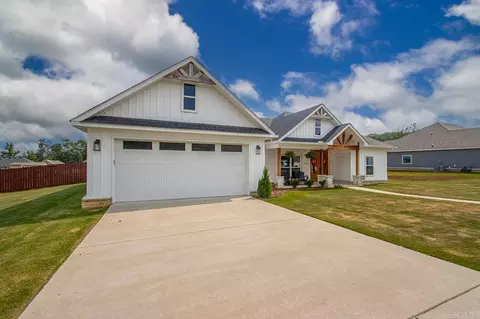 Exterior - 4161 Hampton Dr, Benton, AR 72019 photo 9 of 13