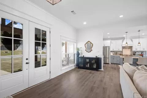 Entry Way - 4161 Hampton Dr, Benton, AR 72019 photo 1 of 3
