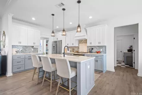 Kitchen - 4161 Hampton Dr, Benton, AR 72019 photo 2 of 4