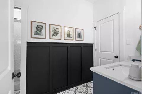 Entry Way - 4161 Hampton Dr, Benton, AR 72019 photo 2 of 3