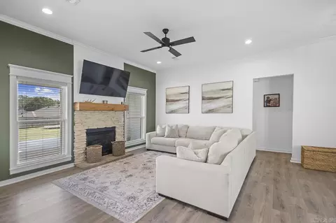 Other - 4161 Hampton Dr, Benton, AR 72019 photo 3 of 14