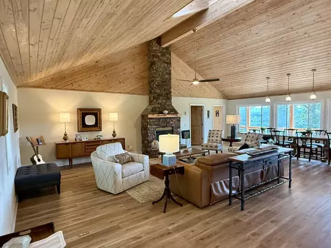 Living - 992 Double Bridge Loop, Mountain View, AR 72560 photo 1 of 4