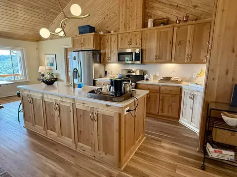 Kitchen - 992 Double Bridge Loop, Mountain View, AR 72560 photo 1 of 1