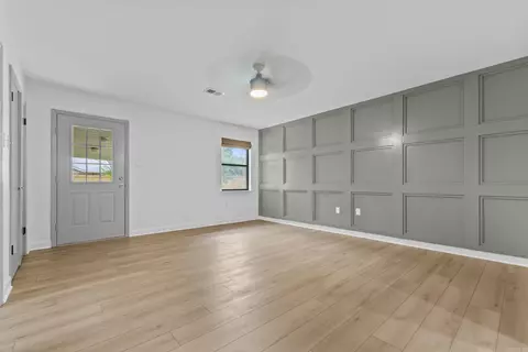 Living - 39 Sandstone Dr, Conway, AR 72034 photo 5 of 5