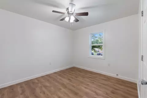 Bedroom - 20 Lindsey Loop, Greenbrier, AR 72058 photo 6 of 6