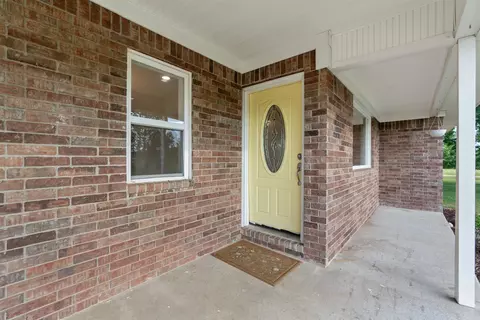 Exterior - 20 Lindsey Loop, Greenbrier, AR 72058 photo 3 of 5