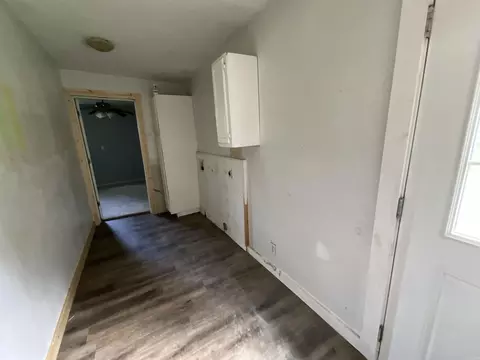 Entry Way - 308 E Douglas, Jefferson, TX 75657 photo 1 of 1