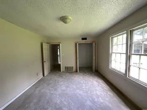 Bedroom - 308 E Douglas, Jefferson, TX 75657 photo 6 of 7