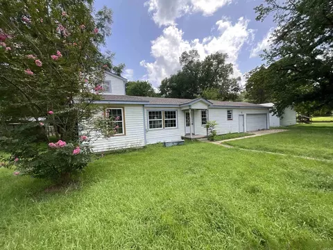 Exterior - 308 E Douglas, Jefferson, TX 75657 photo 2 of 7