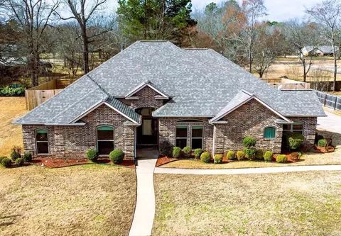 6601 Country Hills Dr, Texarkana, AR 71854