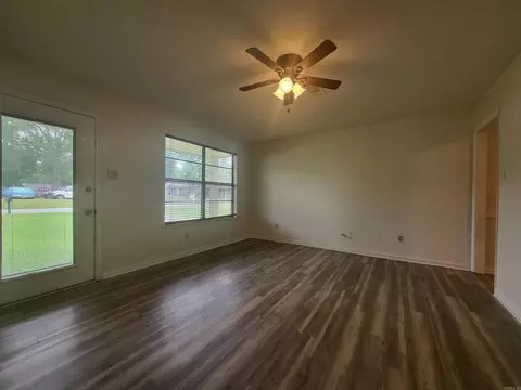 42 Wright Cir, Jacksonville, AR 72076 photo 8