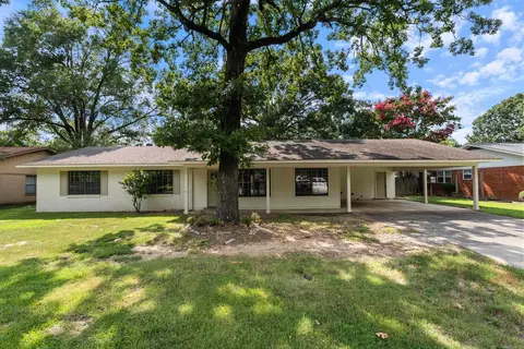 Exterior - 1145 Salem Rd, Conway, AR 72034 photo 1 of 6