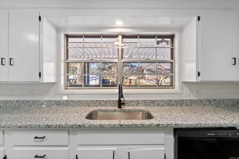 Kitchen - 1145 Salem Rd, Conway, AR 72034 photo 3 of 5