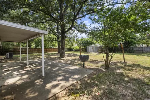 Exterior - 1145 Salem Rd, Conway, AR 72034 photo 2 of 6