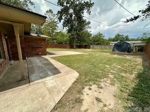Exterior - 505 W 33rd Ave, Pine Bluff, AR 71603 photo 6 of 6