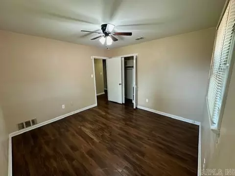 Bedroom - 505 W 33rd Ave, Pine Bluff, AR 71603 photo 6 of 6