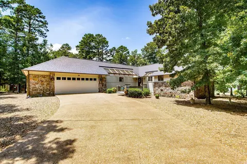 242 Snead Dr, Fairfield Bay, AR 72088