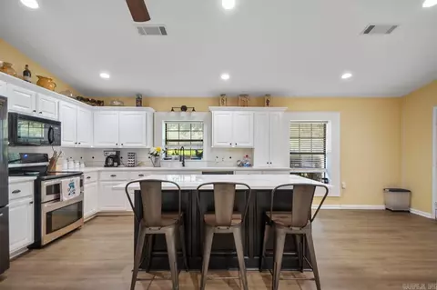 Kitchen - 5810 E And 5808 E Sardis Rd, Hensley, AR 72065 photo 4 of 7