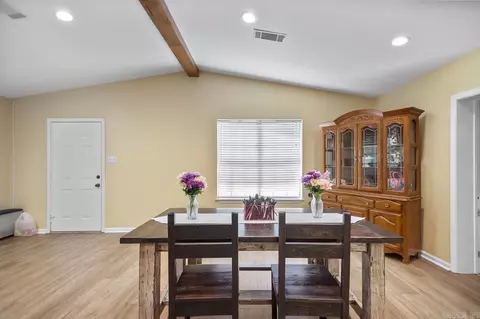 Dining - 5810 E And 5808 E Sardis Rd, Hensley, AR 72065 photo 1 of 2