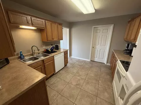 85 Arrowhead Rd, Greenbrier, AR 72058 photo 9