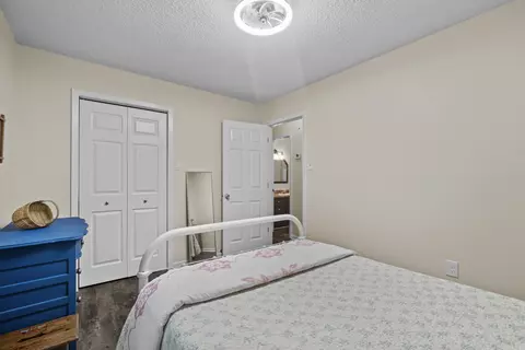 Bedroom - 6 Liberty Crk, Conway, AR 72032 photo 4 of 4