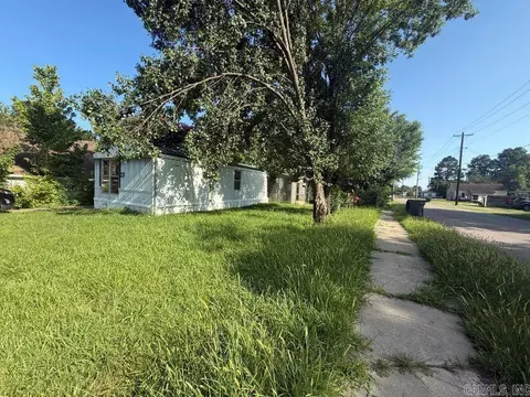 500 Emerson St, Paragould, AR 72450 photo 1